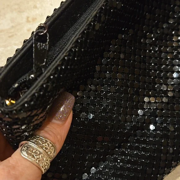 Whiting and Davis International Black Sequin Mesh Evening bag/Zipper Clutch - Picture 3 of 9